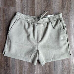American Eagle Khaki Jogger Shorts Medium NWT